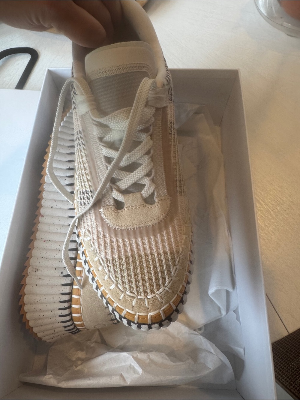 Chloé nama Beige and White Woven-Trim Sneakers - Picture 2 of 10